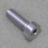 低頭ノンテーパーボルトの写真